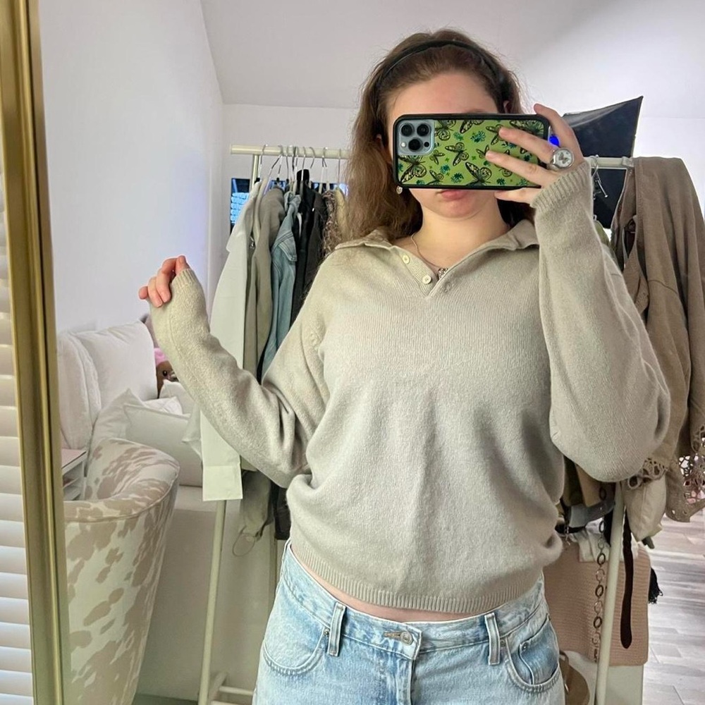 Vintage 90s greige wool/rabbit fur collar sweater